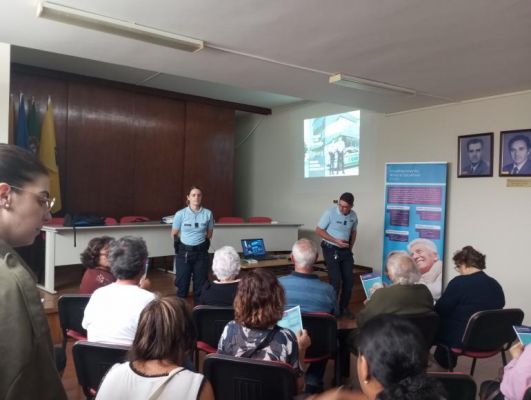 Cambeses promoveu a&ccedil;&atilde;o de sensibiliza&ccedil;&atilde;o dedicada &agrave; preven&ccedil;&atilde;o e prote&ccedil;&atilde;o da pessoa mais velha